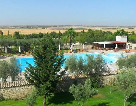 Otel Tenuta Santa Lucia 3*