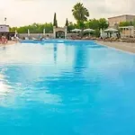 Hotel Tenuta Santa Lucia 3*