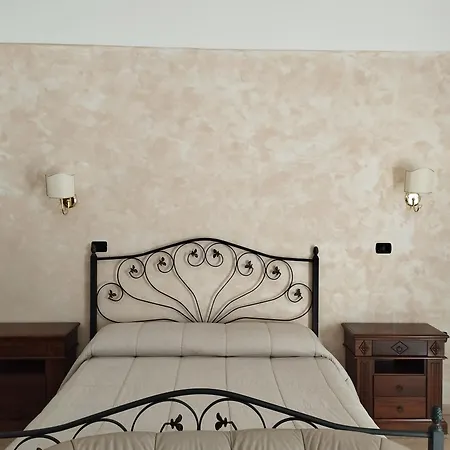 Tenuta Santa Lucia 3*